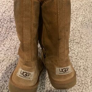 Girls UGG boots